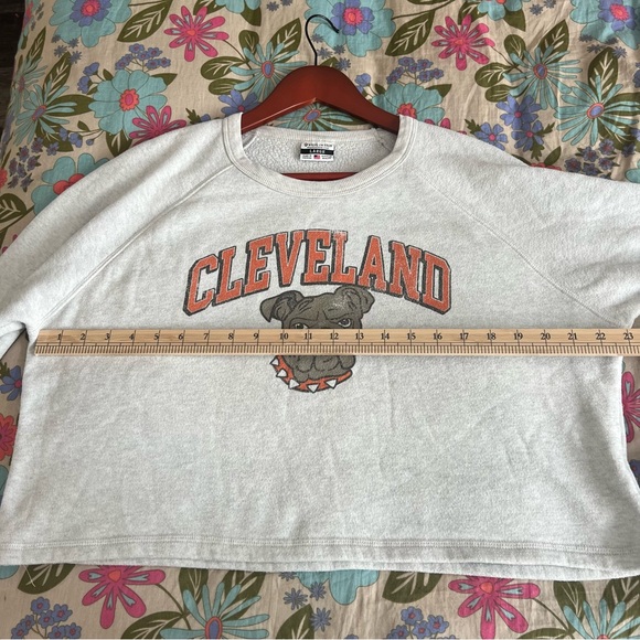 Where I Come From Cleveland Gray Women's cropped  Sweatshirt Browns bulldog soft - Picture 7 of 8